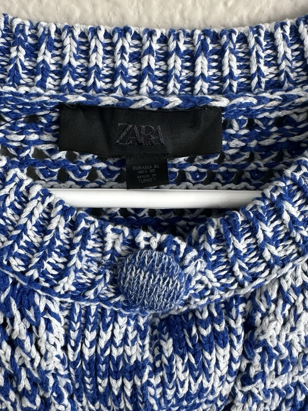 Zara Blue & White Button Front Sweater - Picture 2 of 4